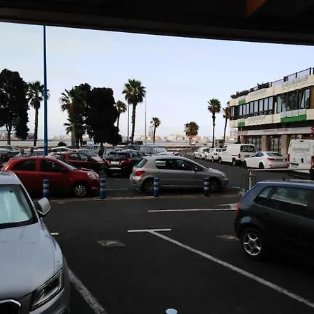 Nice Room-terrace- Private Toilete-closer Sport Pier-optical Fiber 1 Gb Гостевой дом 3*