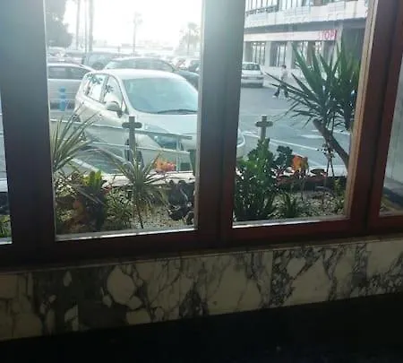 Гостевой дом Nice Room-terrace- Private Toilete-closer Sport Pier-optical Fiber 1 Gb Лас-Пальмас-де-Гран-Канария