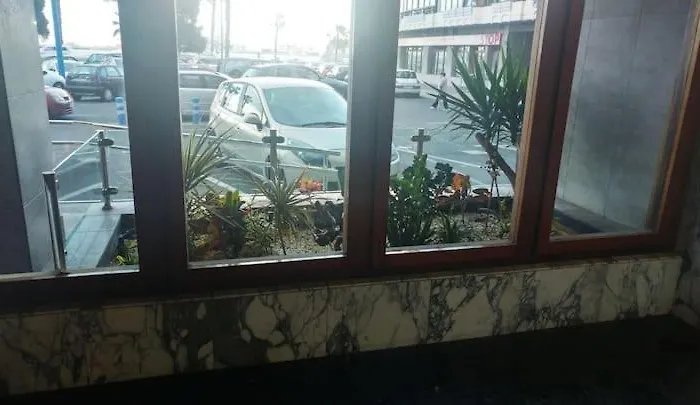 Гостевой дом Nice Room-terrace- Private Toilete-closer Sport Pier-optical Fiber 1 Gb Лас-Пальмас-де-Гран-Канария