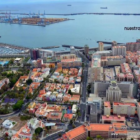 Pensión Nice Room-terrace- Private Toilete-closer Sport Pier-optical Fiber 1 Gb