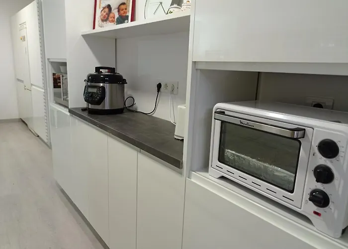 Guest house Nice Room-terrace- Private Toilete-closer Sport Pier-optical Fiber 1 Gb